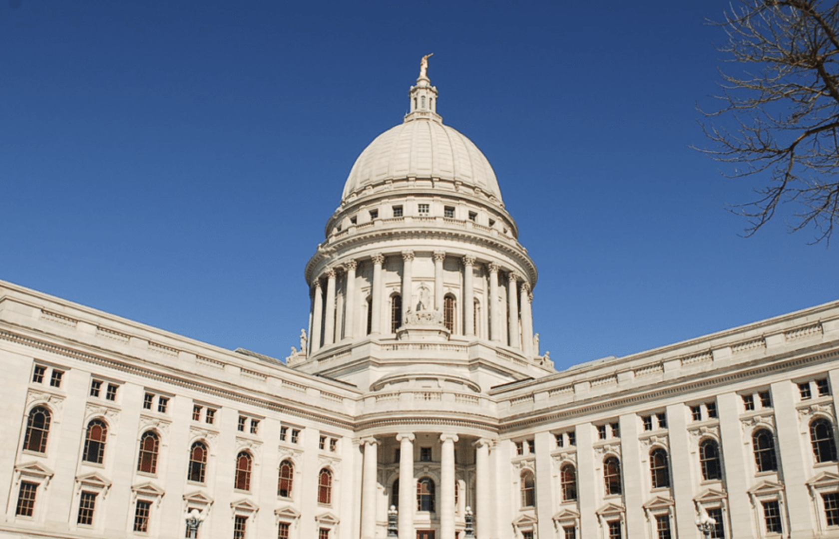 Wisconsin Supreme Court Strikes Down Statewide Mask Mandate